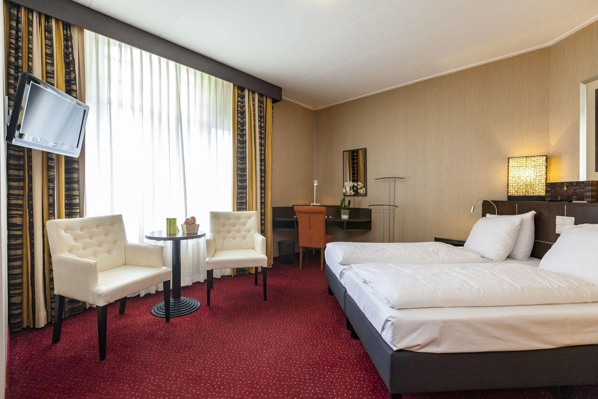 Hotel Ravel Hilversum Exterior photo